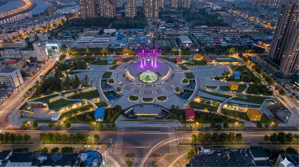 谷雨催人进 城更传喜报——291娱乐集团成功中标霍邱县人民广场邻里中心项目
